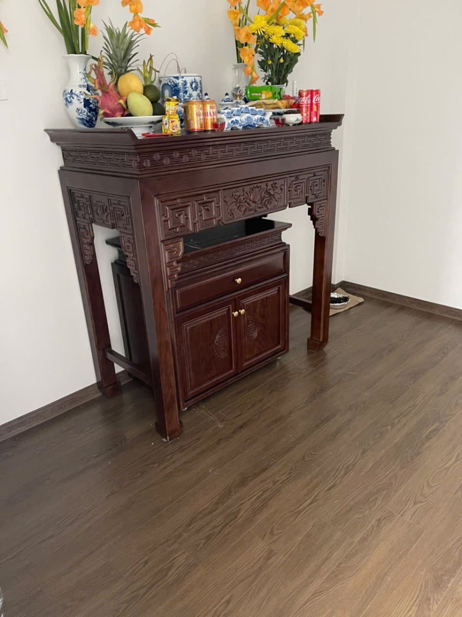 Sản xuất bàn thờ